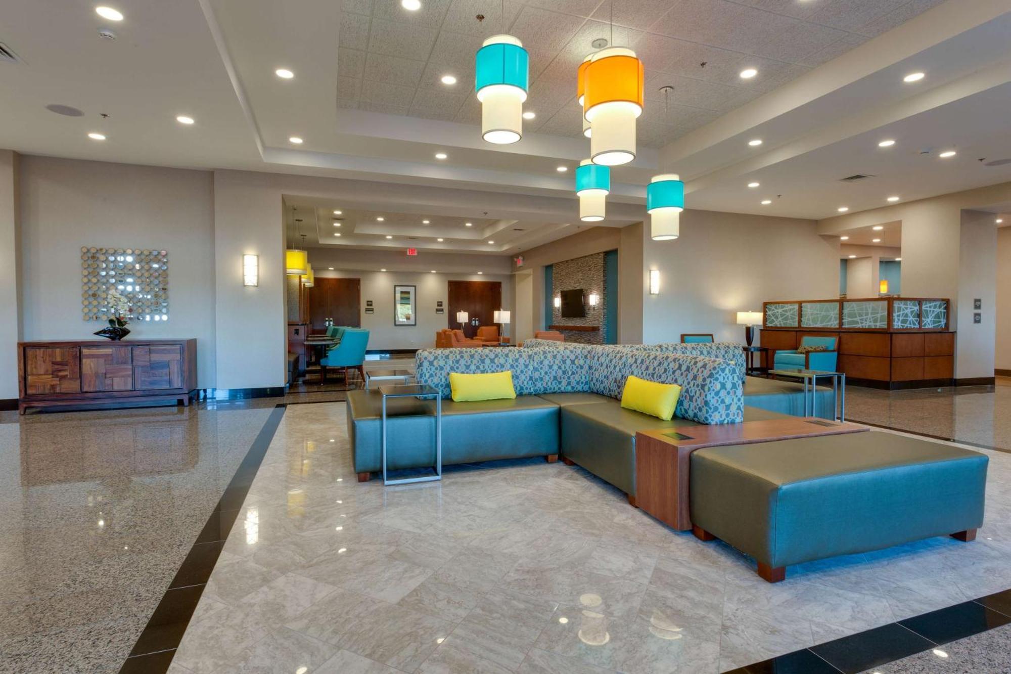 Drury Inn & Suites Gainesville Eksteriør billede
