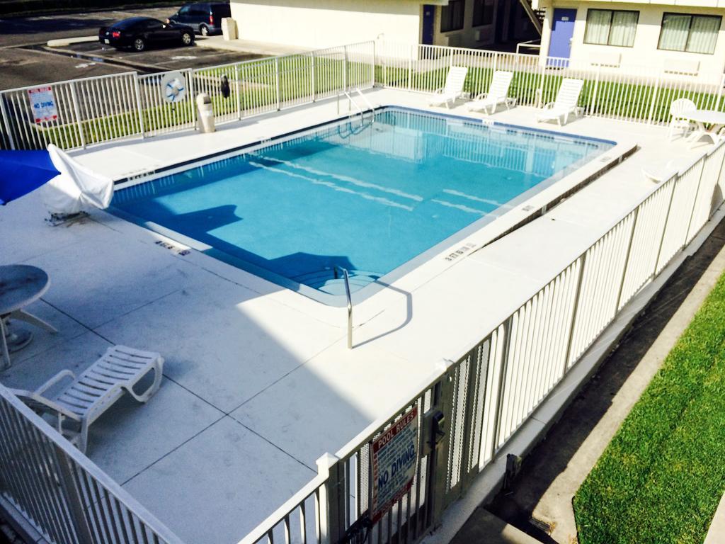 Drury Inn & Suites Gainesville Eksteriør billede